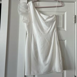 White one shoulder puff sleeve dress